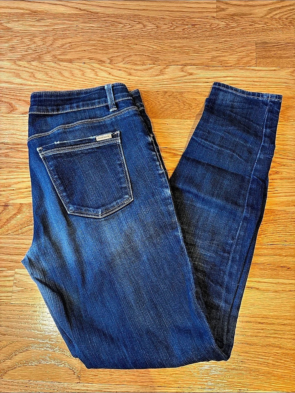 White House Black Market Skinny Leg Distressed Blue Skinny Jeans Waist 6R